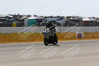 media/Apr-30-2023-CRA (Sun) [[020fcf5d43]]/Race 11-600 Expert Superbike/